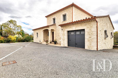 Maison - 175 m² - 6 pièces