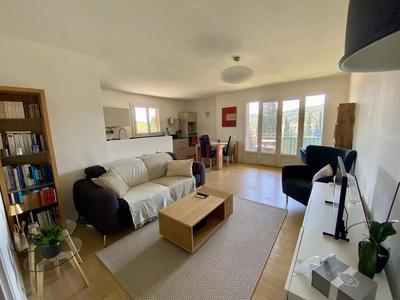 Appartement - 79 m² - 4 pièces