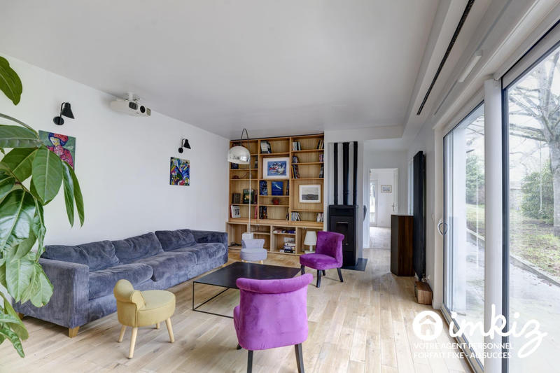 Maison - 163 m² - 9 pièces