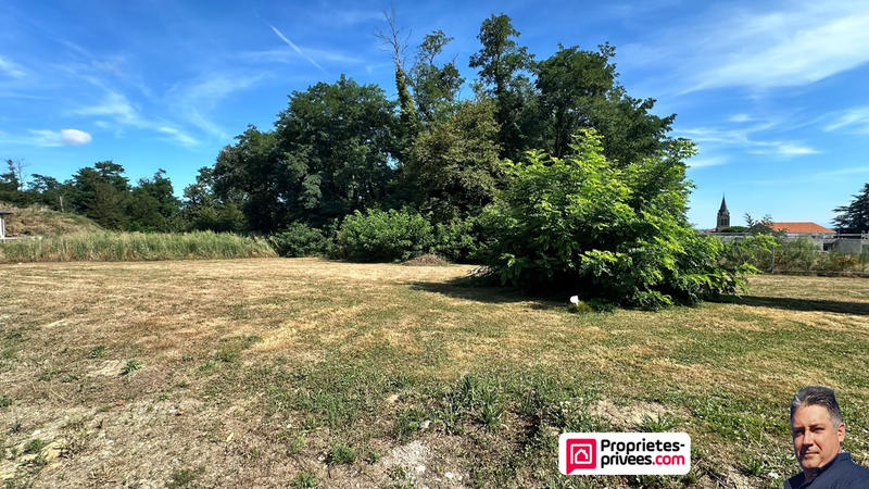 Terrain constructible - 472 m²