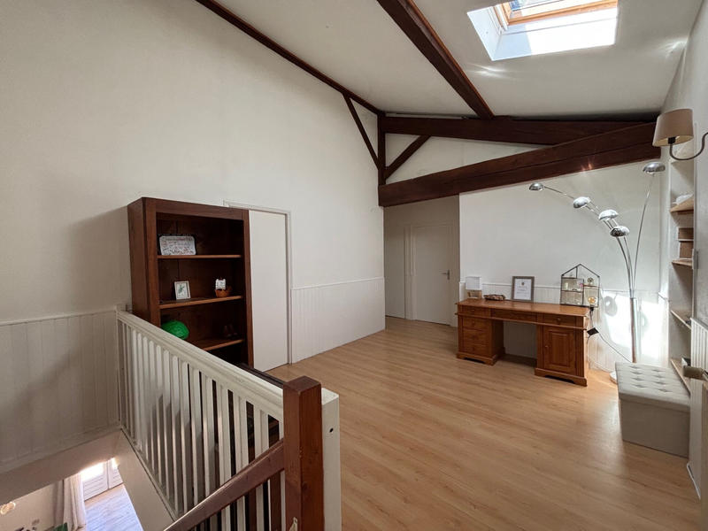 Maison - 160 m² - 6 pièces