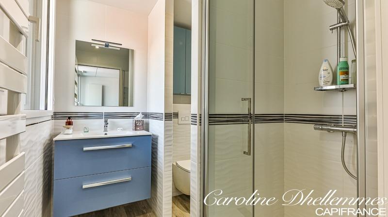 Maison - 263 m² - 7 pièces