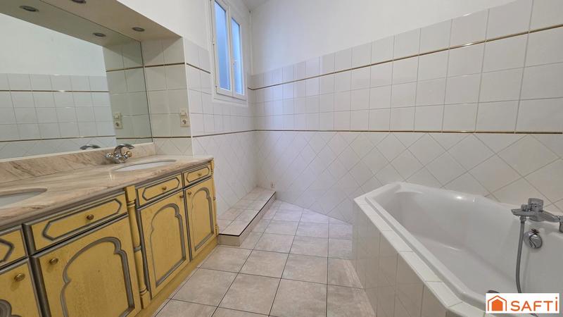 Appartement - 129 m² - 4 pièces