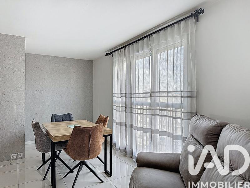 Appartement - 86 m² - 4 pièces