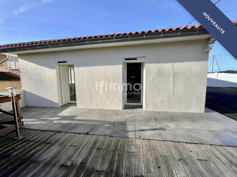 Maison - 79 m² - 6 pièces