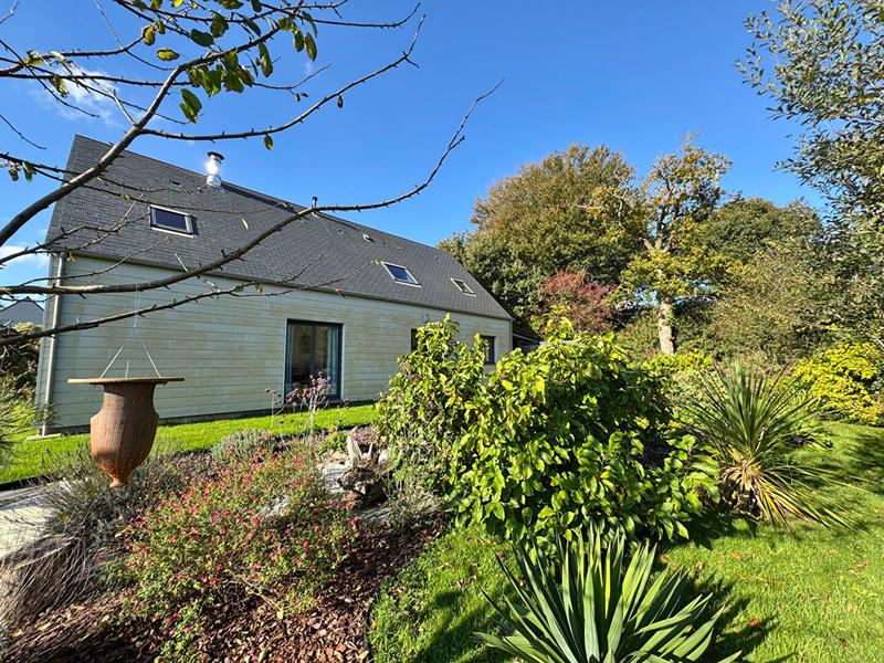 Maison - 122 m² - 5 pièces