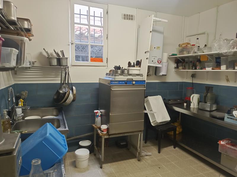 Fonds de commerce - Magasins - 50 m²