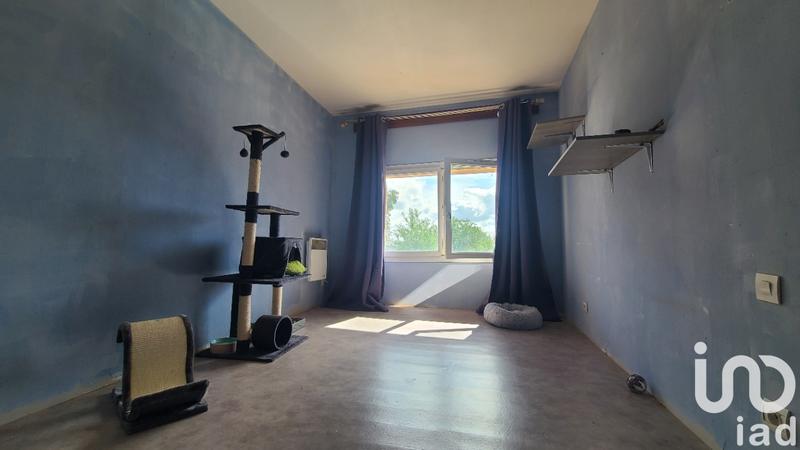 Maison - 260 m² - 8 pièces