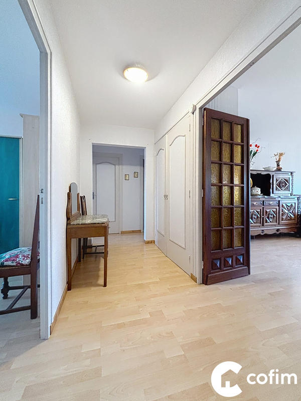 Appartement - 96 m² - 4 pièces