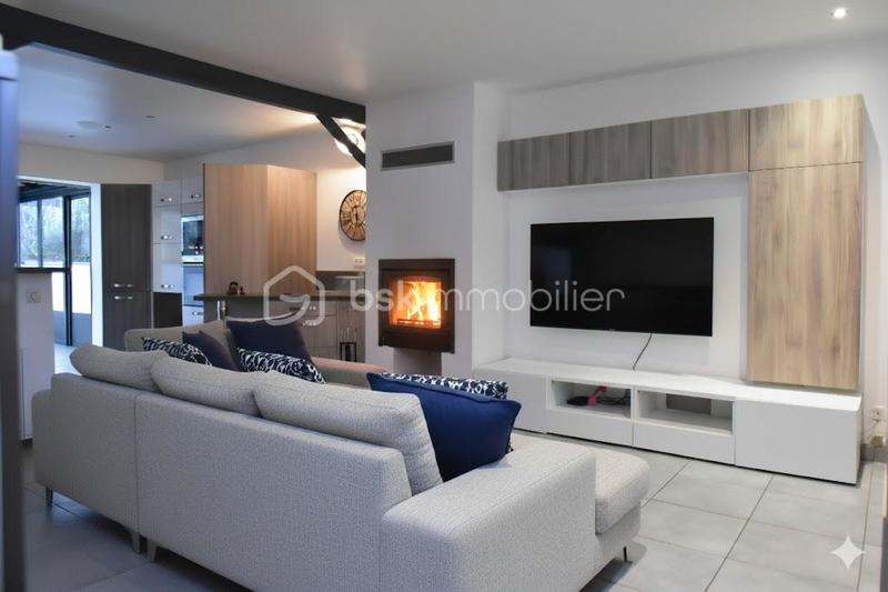 Pavillon - 128 m² - 6 pièces