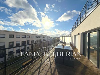 Appartement - 113 m² - 5 pièces