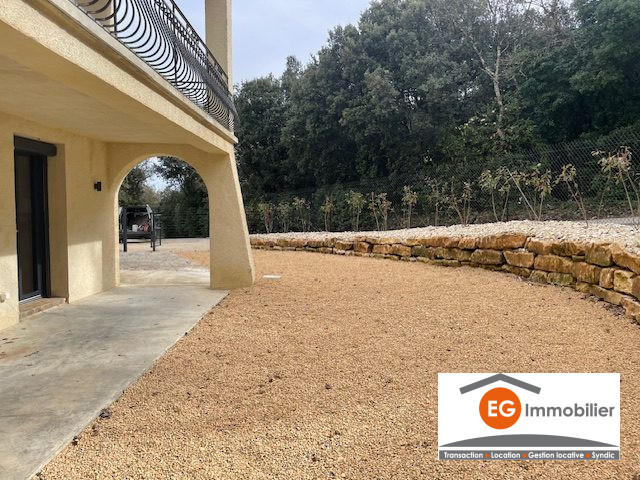 Appartement - 110 m² - 4 pièces