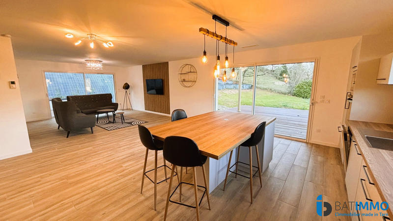 Maison - 154 m² - 6 pièces