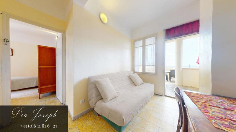 Appartement - 85 m² - 7 pièces