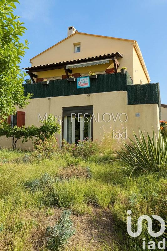 Maison - 180 m² - 8 pièces