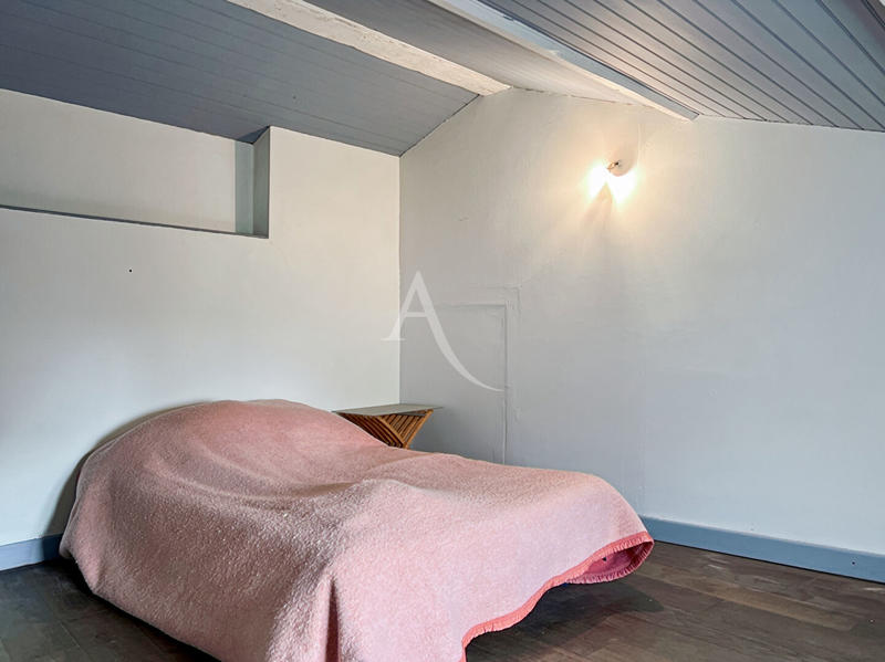 Maison - 153 m² - 7 pièces