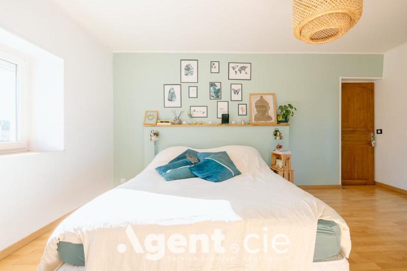 Maison ancienne - 150 m² - 6 pièces