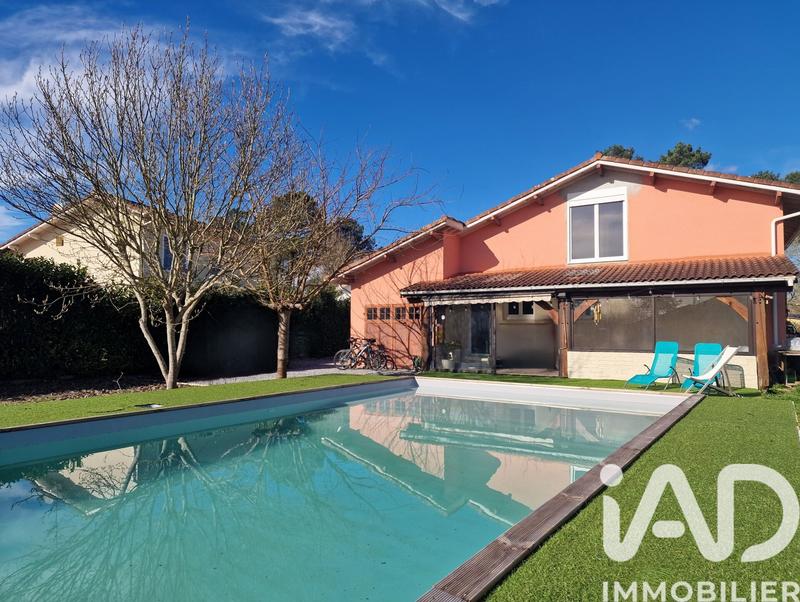 Maison - 125 m² - 5 pièces