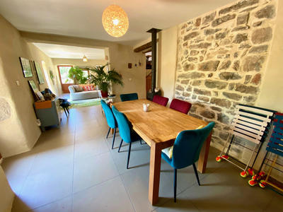 Maison - 160 m² - 9 pièces