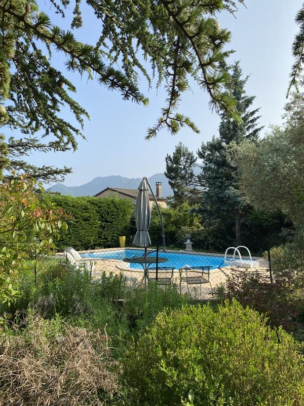 Maison - 158 m² - 7 pièces