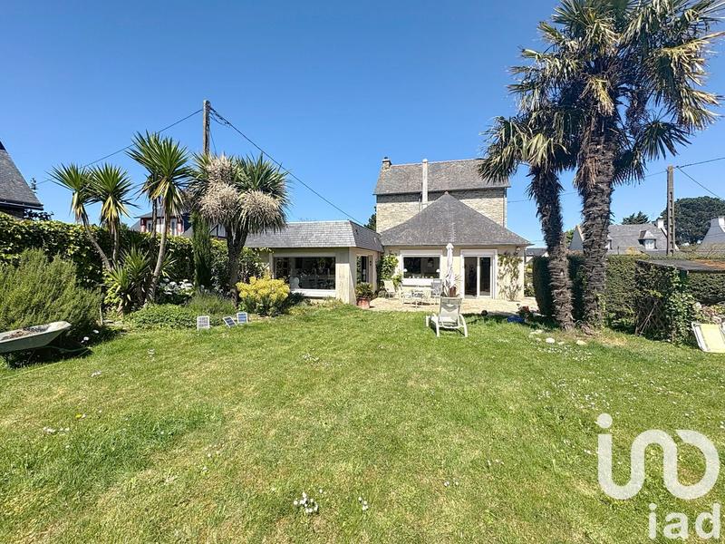 Maison - 138 m² - 9 pièces