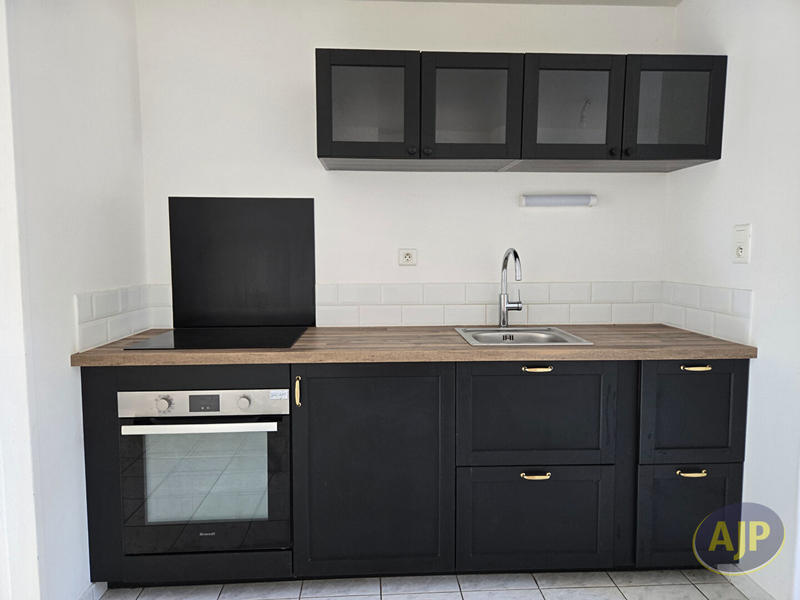 Maison - 89 m² - 5 pièces