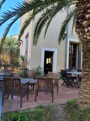 Maison - 259 m² - 9 pièces