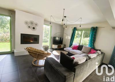 Maison - 171 m² - 7 pièces