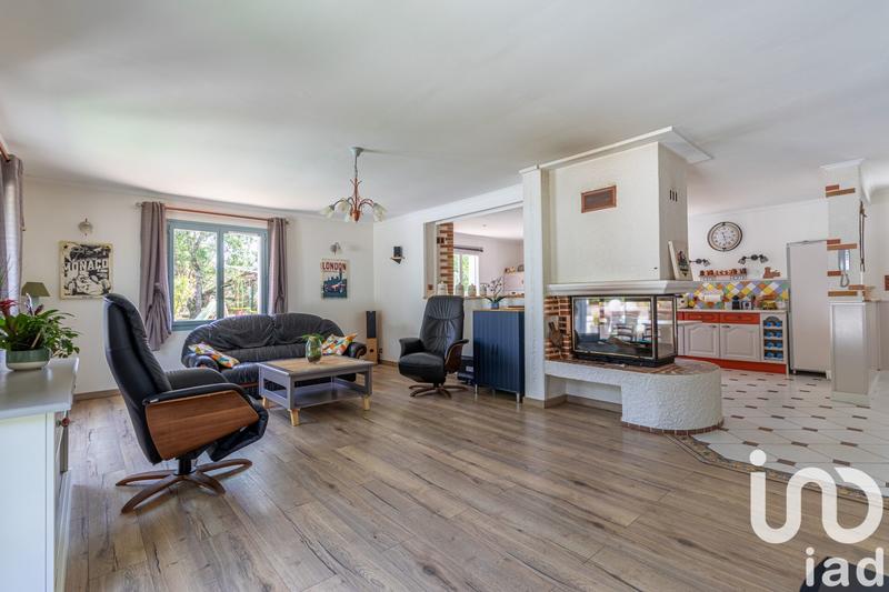 Maison - 180 m² - 6 pièces