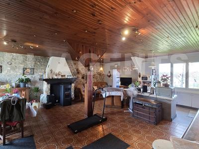 Maison ancienne - 111 m² - 4 pièces