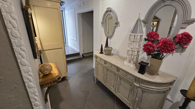 Appartement - 128 m² - 6 pièces