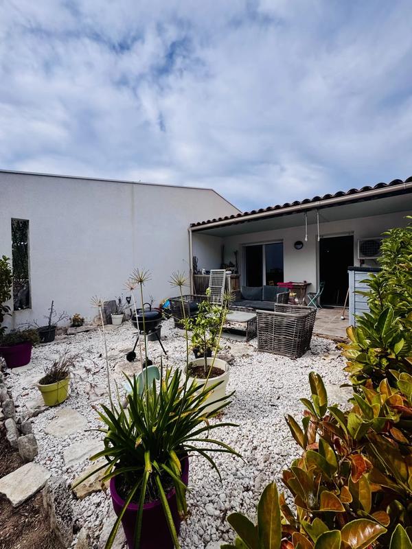 Maison jumelée - 18 m² - 3 pièces