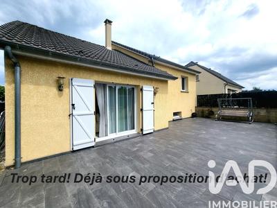 Maison - 95 m² - 4 pièces