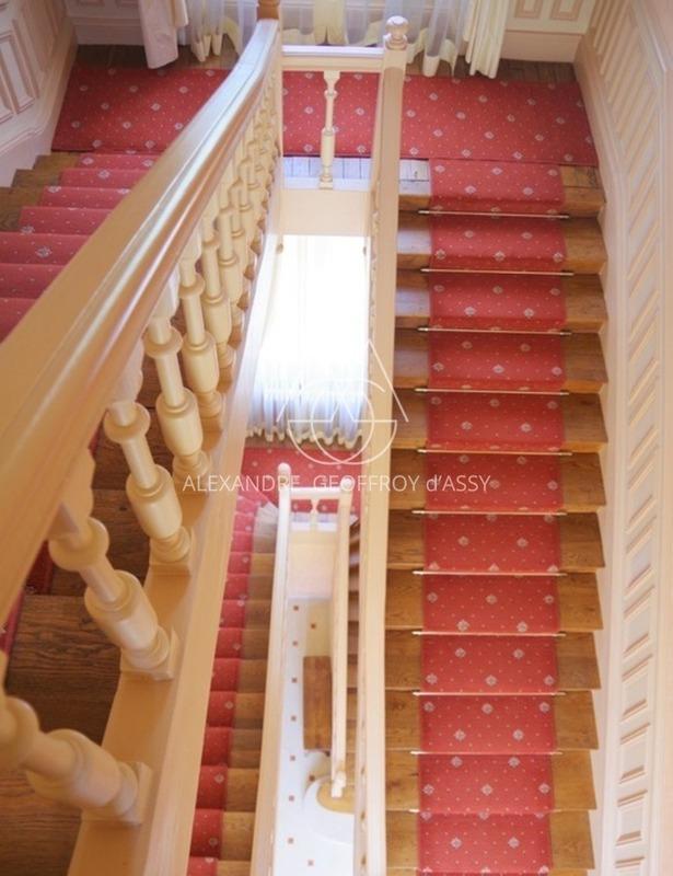 Château - 1 100 m² - 22 pièces