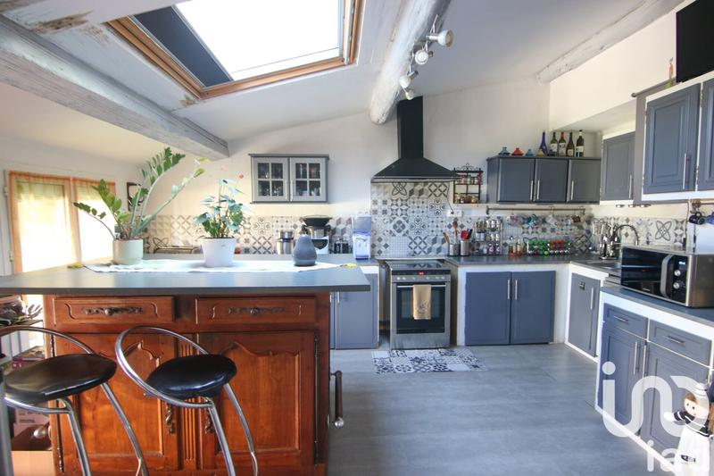 Maison - 195 m² - 7 pièces