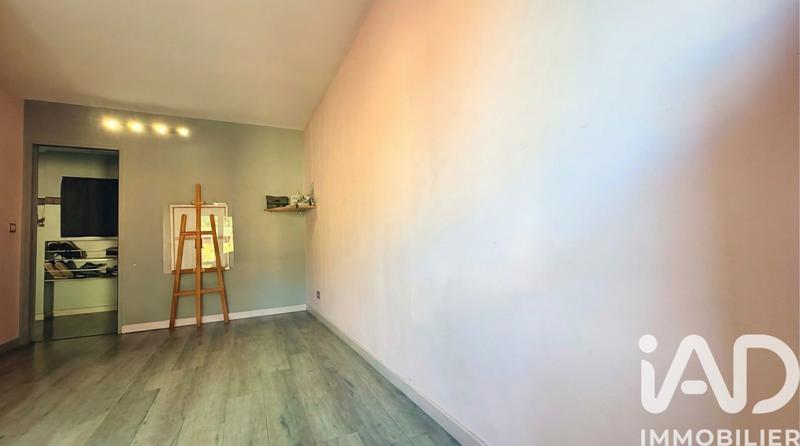 Appartement - 100 m² - 5 pièces