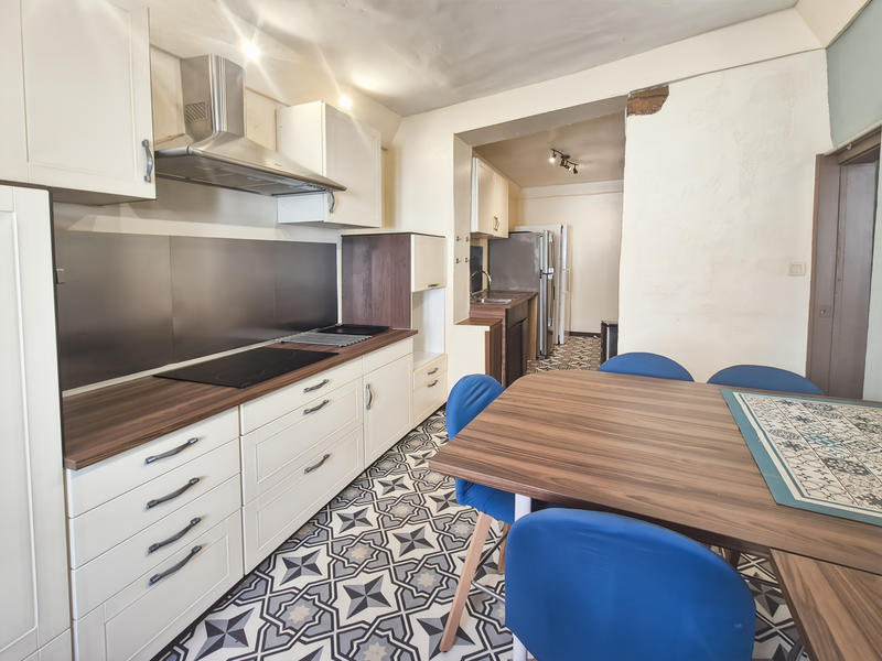 Maison de village - 137 m² - 6 pièces