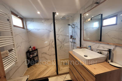 Maison - 144 m² - 4 pièces