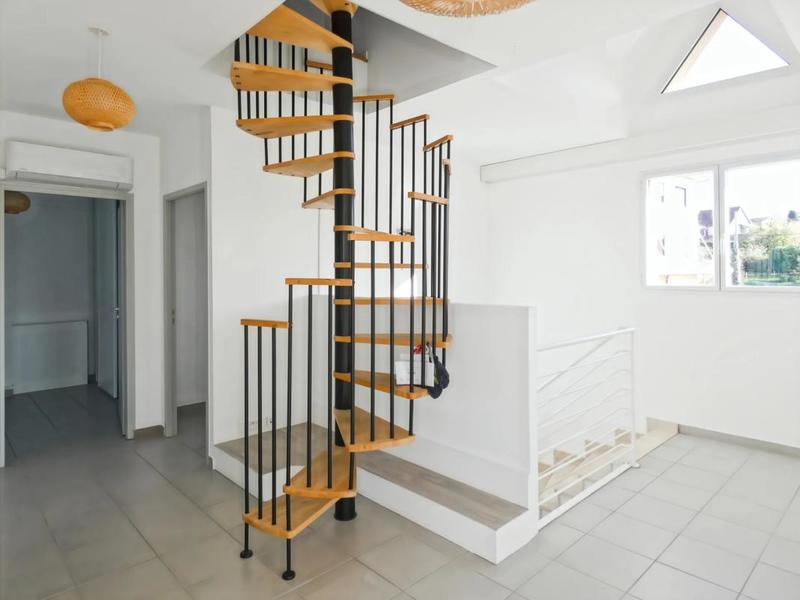 Appartement - 110 m² - 5 pièces