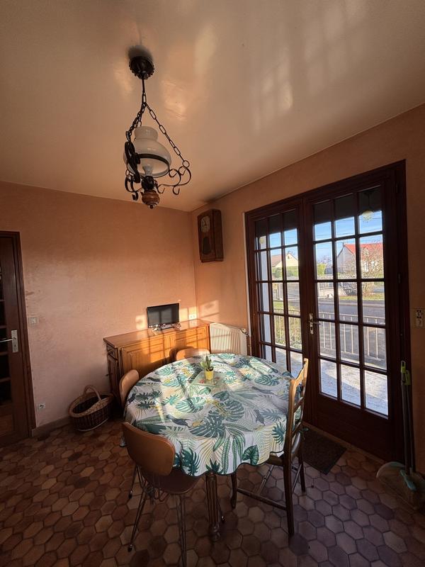 Maison - 102 m² - 5 pièces