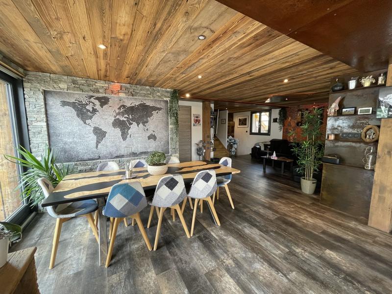 Maison - 160 m² - 7 pièces