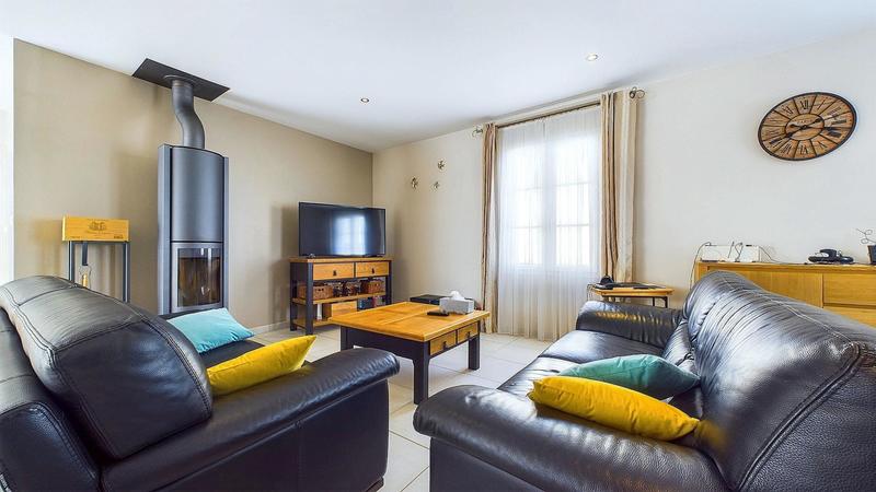 Maison - 142 m² - 6 pièces