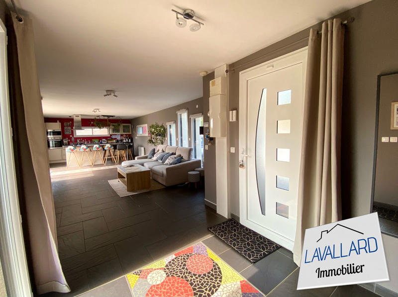 Maison contemporaine - 102 m² - 4 pièces