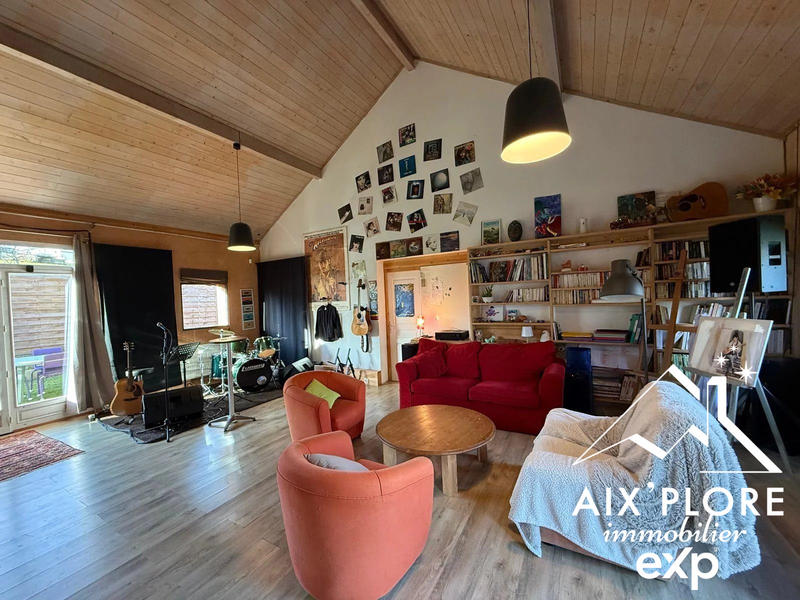 Maison - 100 m² - 3 pièces