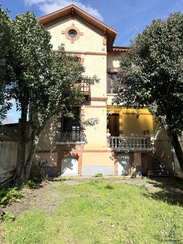 Maison ancienne - 183 m² - 6 pièces