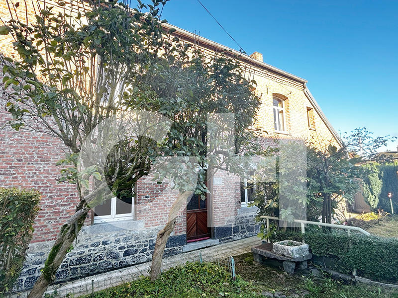 Maison - 100 m² - 3 pièces