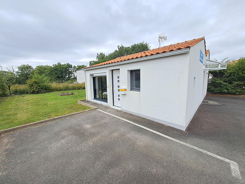 Local commercial - 55 m² - 4 pièces