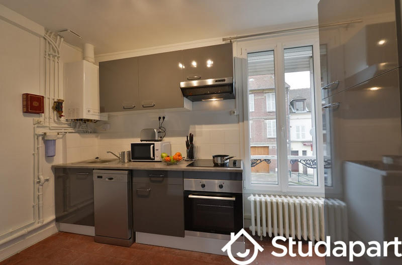 Chambre - 12 m² - 1 pièce