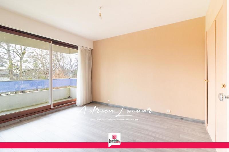 Appartement - 92 m² - 5 pièces