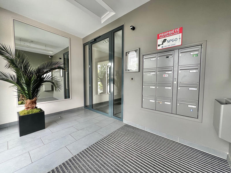 Appartement - 60 m² - 3 pièces